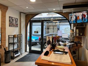 Murs d'un Local Commercial / Professionnel en Centre-Ville