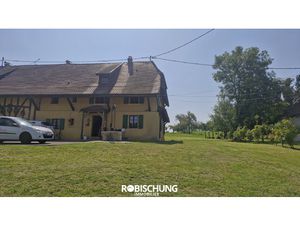 Fulleren Maison jumelée très bien entretenue d'environ 163