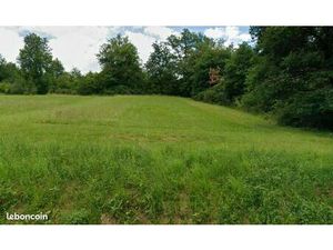 Terrain 1 800 m² Lunas