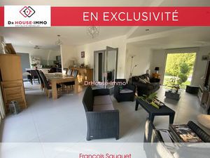 Charmante Maison Familiale de 3 Chambres avec Spacieux Terrain à Marconnelle.