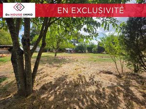 En exclusivité – Grand et beau terrain de 1 524 m² à Peujard