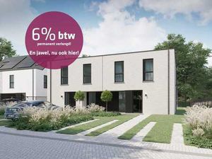 Nieuwbouw halfopen lichtrijke woning met mooie  zonnige tuin