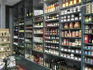 Vente locaux professionnels 48 m² à Fontainebleau (77300)  110 000 €