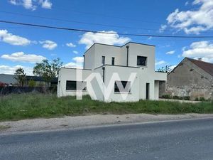 Vente locaux professionnels 111.28 m² à Ingré (45140)  333 400 €