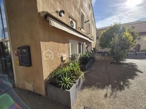 Vente locaux professionnels 180 m² à Leucate (11370)  420 000 €