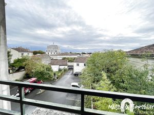 A vendre à COGNAC (Charente) Centre ville - Appartement 3 pi