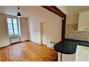 Location appartement  43.65 m² T-2 à Rozay-en-Brie  740 €