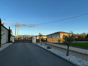 Terrain à construire dans ensemble résidentiel privé sécurisé - Feillens 808 m2 _ Lot n°8