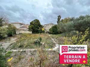 Terrain constructible Juvignac 786 m2