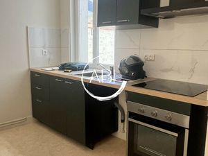 Appartement 3 pièces - 58.90m² - 620€ / mois