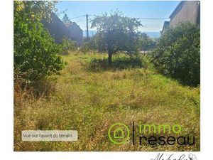 Terrain constructible à vendre