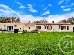 Maison à vendre - 6 pièces - 165 32 m2 - Chateauneuf - 85 - PAYS-DE-LOIRE