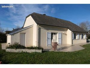 Morlaas centre maison rénovée de plain pied 4 chambres