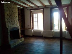 Centre  Grand 2 pièces  véranda et terrasse