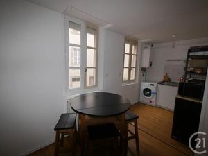 Appartement F1 à louer - 2 pièces - 36 m2 - Gueret - 23 - LIMOUSIN