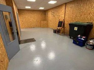 Vente Bureaux et commerces à Lisieux Lisieux Sud (14100) : à vendre / 67m² Lisieux Lisieux