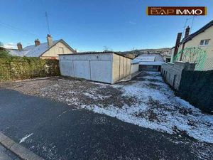 Vente Garage et parking à Lisieux Centre Nord (14100) : à vendre / 91m² Lisieux Centre Nor