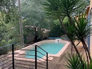 Location maison 6 pièces 175 m² à Nimes (30000)  1 500 €