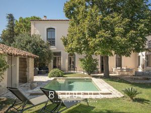 Saint-Laurent-D’Aigouze Propriété De Caractère Du XIXème 245m2 - Terrain 800m2