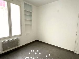 Studio 15m2 avec cour commune