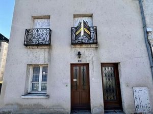 Maison à vendre - 8 pièces - 141 m2 - Veigne - 37 - CENTRE