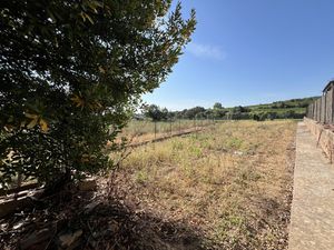 A VENDRE - TERRAIN CONSTRUCTIBLE CRUZY 295 m2