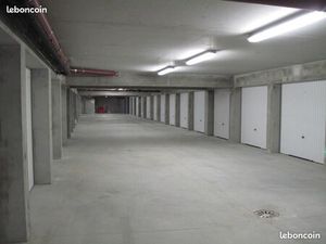 Garage Box à louer Gratte ciel