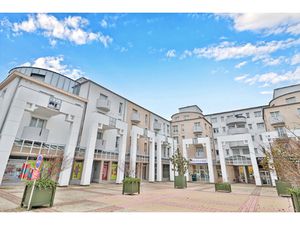 SAINTE SAVINE - APPARTEMENT T2 - IDEALEMENT SITUE PROCHE COM