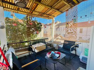 Maison T3/4 avec T1 indépendant et cour intérieure