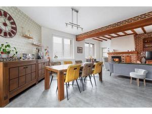 Maison de 8 pièces de 210 m² située à Haubourdin