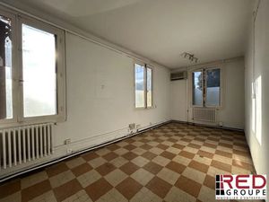 LOCAL PROFESSIONEL/BUREAU