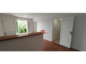 Rez de jardin 2 pièces à Port Marly