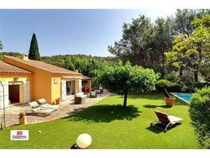 Maison Bandol 5 pièce(s) - Piscine et terrain 3000 m2