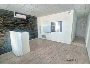 Local commercial 44 m² – Idéal professions libérales / bure