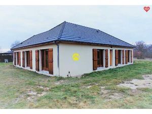 Vente maison 7 pièces 172 m² Montluçon (03100)