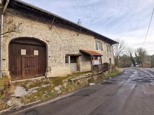Maison mitoyenne en pierre