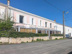 Maison - 6 pièces - 211 m2