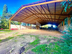Entrepôt / Local industriel 1 pièces 880 m² à vendre / acheter carpentras 84200 ? | ERA Im