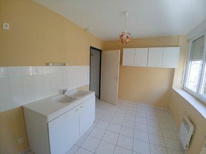 Location Appartement 2 pièces 64m²