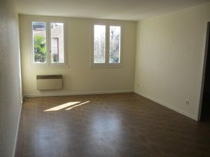 Location Appartement 2 pièces 33m² MONTECH 82700