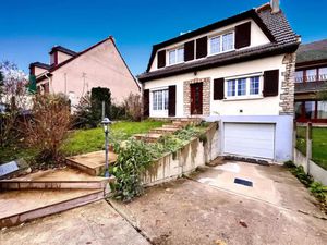 Maison 7 pièces 140 m² à vendre / acheter ris-orangis 91130 ? | ERA Immobilier