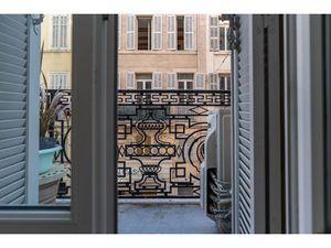 Vente appartement 3 pièces 76 m² Marseille 1 (13001)