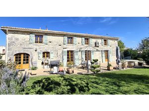 Achat Maison 5 pièces 230m²