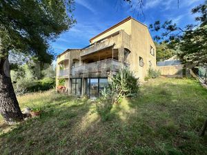 Achat Maison 6 pièces 162m² SIX FOURS LES PLAGES 83140