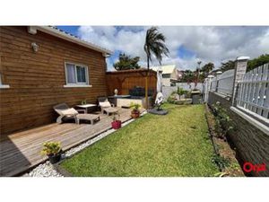 ORPI SAINTE SUZANNE - Maison T4/5 À Vendre  Réunion