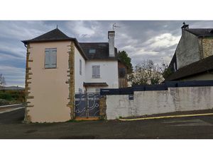 Maison de village en pierre - 5 min d'Oloron