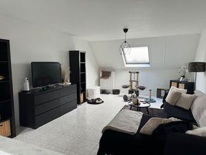 Knus 1 slaapkamer appartement te koop in het centrum van Maasmechelen  ideaal als invester