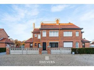 Verzorgd duplex-appartement  1 slpk  met tuin en ruime garage