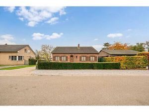 Gelijkvloerse woning met 3 slaapkamers te Stal