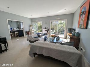 Maison 7 pièces 182 m²